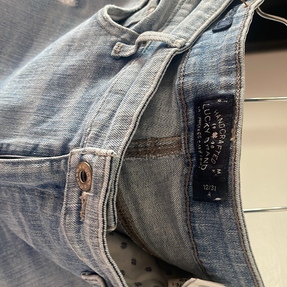 Lucky Brand Jeans - Picture 2 of 5
